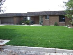 4720 Wallace Ln, Holladay, UT 84117