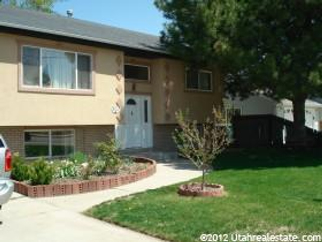 529 E 9800 S, Sandy UT 84070