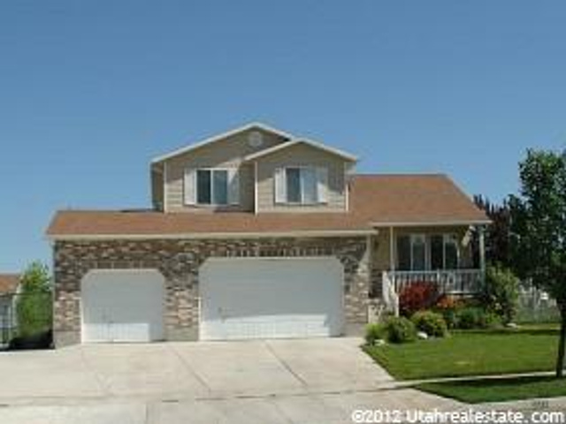 2674 W 2250 N, Clinton UT 84015