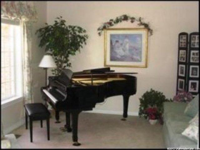 217 Woodhill Ln, North Salt Lake, UT 84054 — photo 2