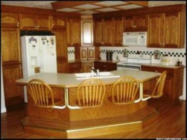 217 Woodhill Ln, North Salt Lake, UT 84054 — photo 4