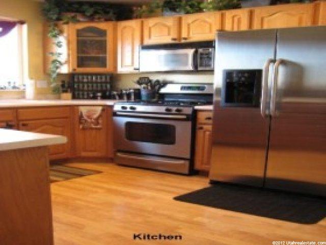 2544 W 1675 N, Clinton, UT 84015 — photo 2