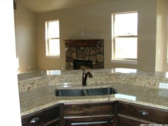 588 E Center N, Mona, UT 84645 — photo 2