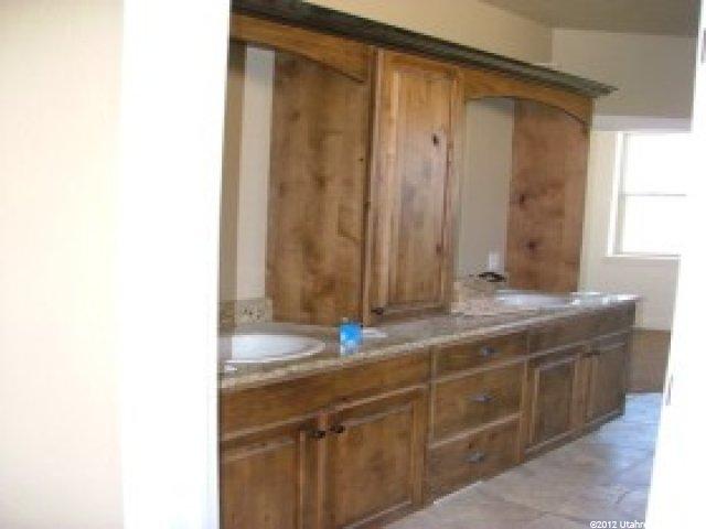 588 E Center N, Mona, UT 84645 — photo 5