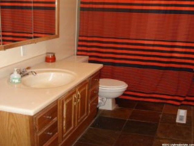 10287 S Zinnia Way E, Sandy, UT 84092 — photo 10