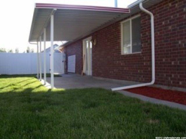 1596 N 950 W, Clinton, UT 84015 — photo 3