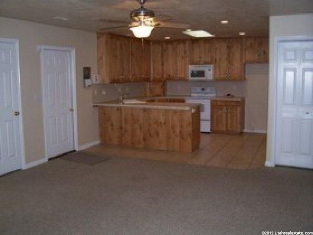 1596 N 950 W, Clinton, UT 84015 — photo 5