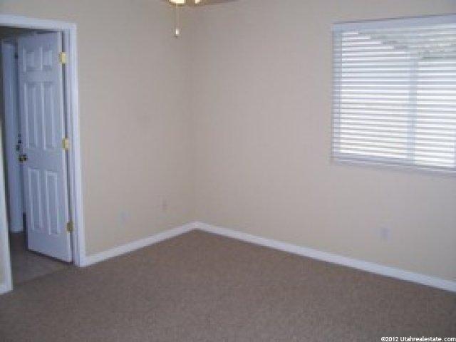 1596 N 950 W, Clinton, UT 84015 — photo 7