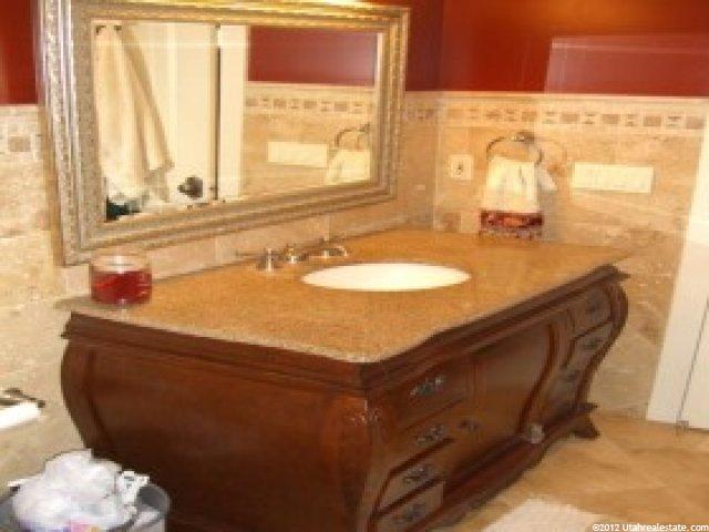 3170 S 2300 E, Salt Lake City, UT 84109 — photo 12