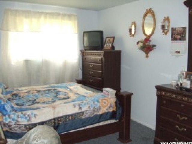 5814 S 3000 W, Roy, UT 84067 — photo 5