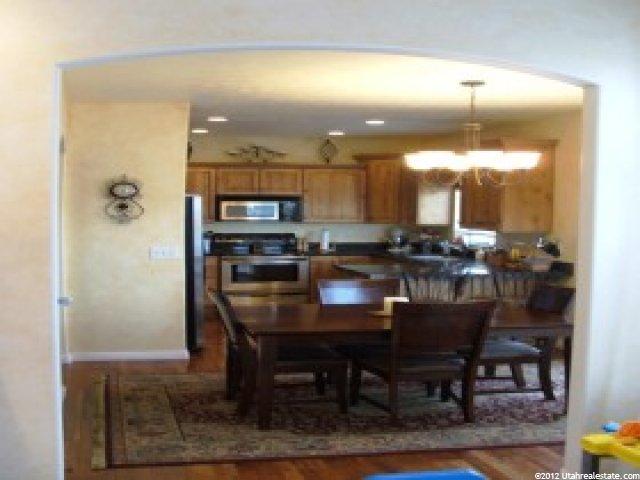 5414 Island Creek Dr, West Jordan, UT 84088 — photo 6