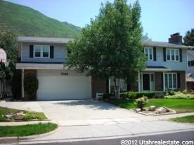 7589 Country Manor Rd, Cottonwood Heights, UT 84121