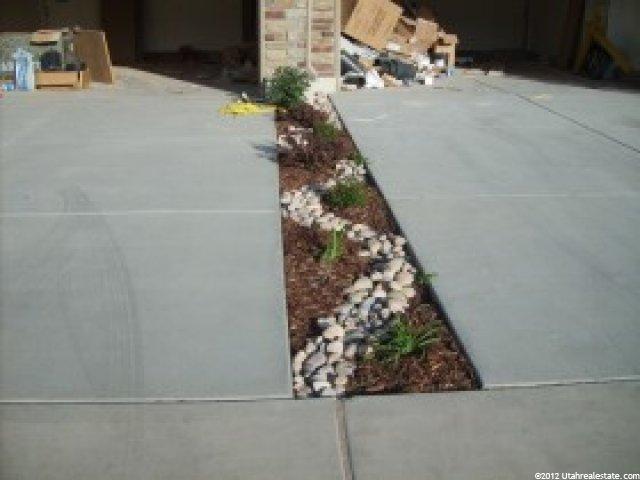 125 Hillsborough Dr, Pleasant View, UT 84414 — photo 5