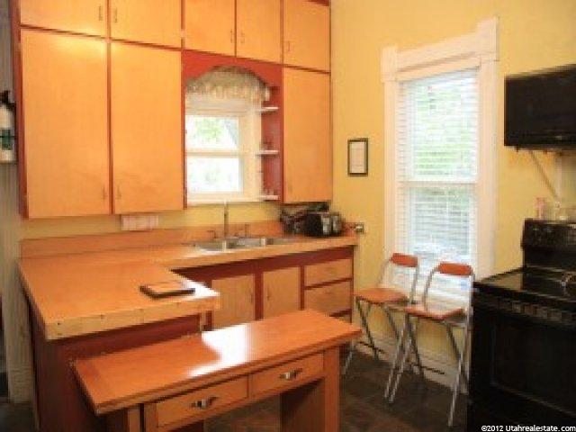 637 S Park St, Salt Lake City, UT 84102 — photo 2