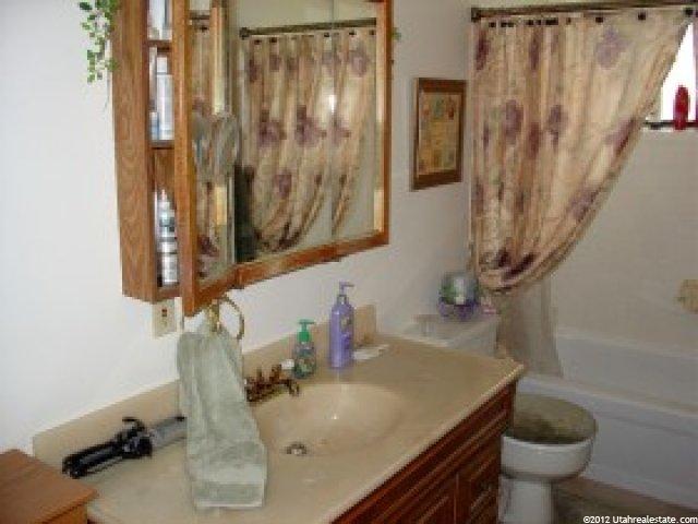 2229 N 700 W, Clinton, UT 84015 — photo 5