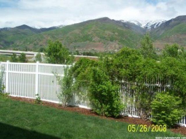 1692 N St Andrews Dr, Farmington, UT 84025 — photo 2