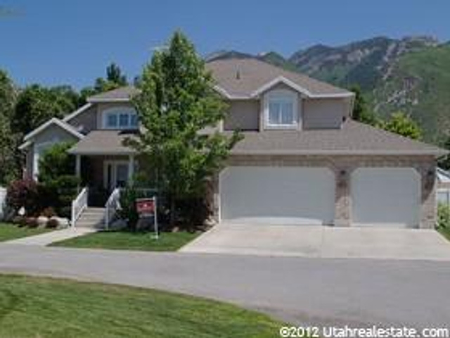 7133 S Griffiths Pl, Cottonwood Heights, UT 84121