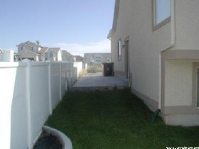 2704 W 4100 S, Roy, UT 84067 — photo 7