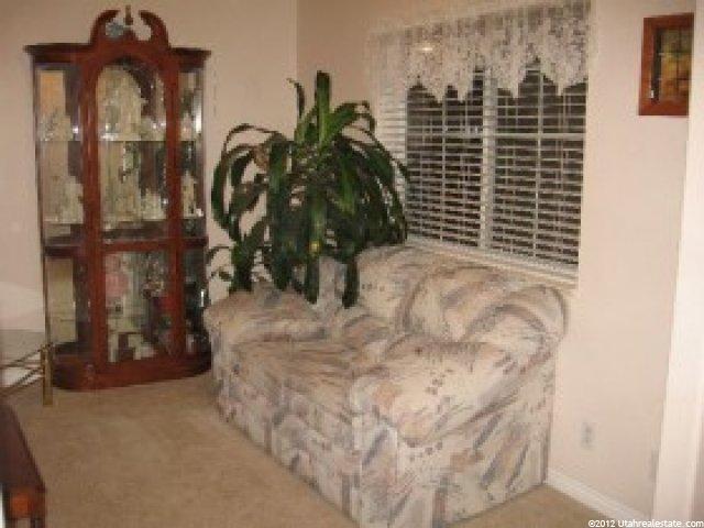 294 W 300 S, Hyrum, UT 84319 — photo 5