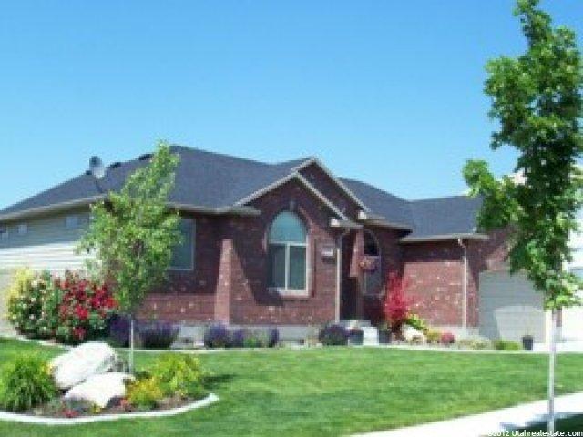 856 W 2150 S, Woods Cross, UT 84087 — photo 2