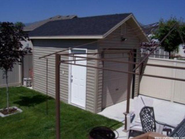 856 W 2150 S, Woods Cross, UT 84087 — photo 11