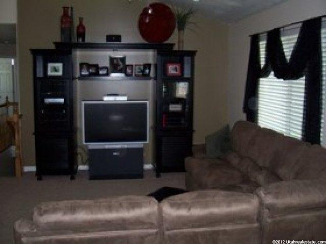 856 W 2150 S, Woods Cross, UT 84087 — photo 4