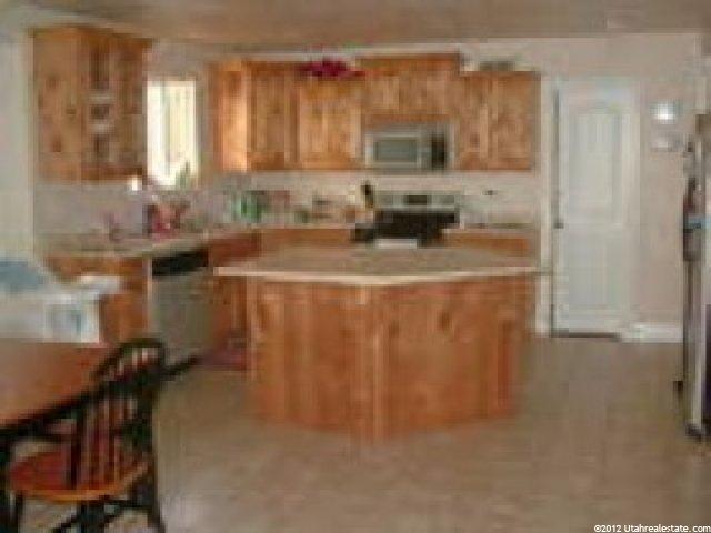 3841 S 950 W, Riverdale, UT 84405 — photo 2