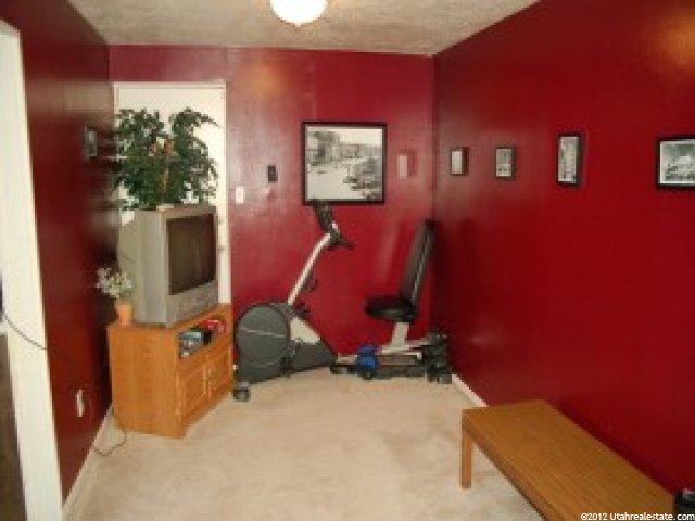 4912 Bitter Root Dr, Taylorsville, UT 84118 — photo 10