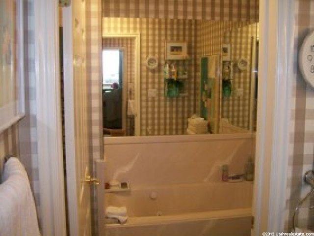 560 E South Temple #908, Salt Lake City, UT 84102 — photo 9