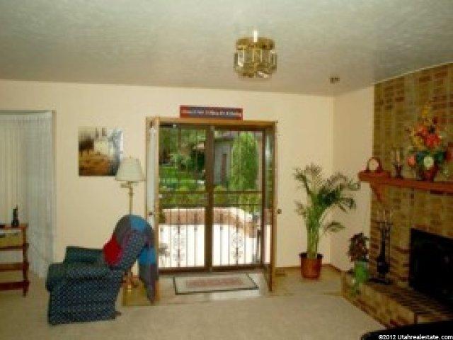 9518 S 3770 W, South Jordan, UT 84095 — photo 7