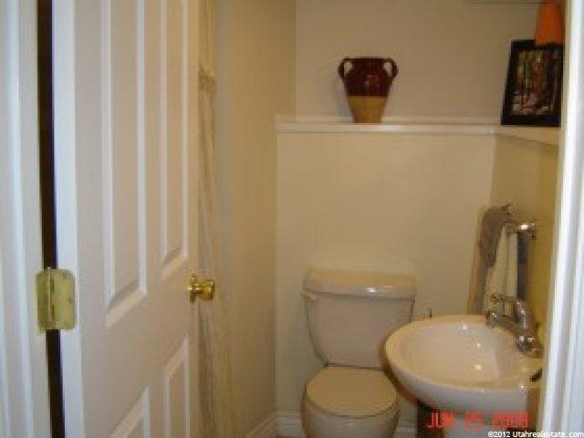136 E Wilson Ave S, South Salt Lake, UT 84115 — photo 8