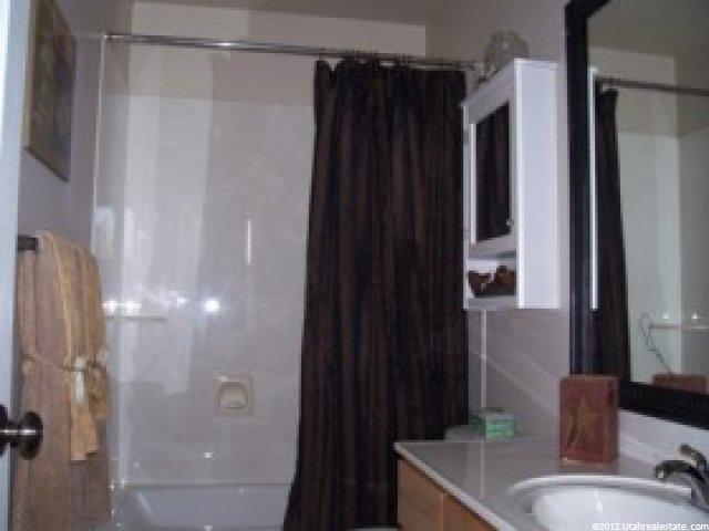 3694 N 2800 W, Farr West, UT 84404 — photo 11