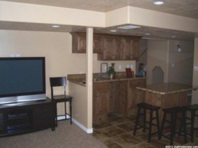 3694 N 2800 W, Farr West, UT 84404 — photo 4