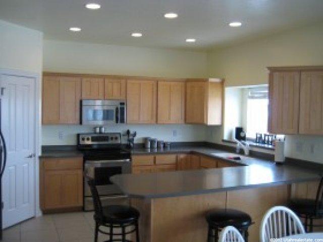 1071 E 2750 N, Layton, UT 84040 — photo 4
