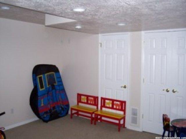 92 W 2250 N, Layton, UT 84041 — photo 10