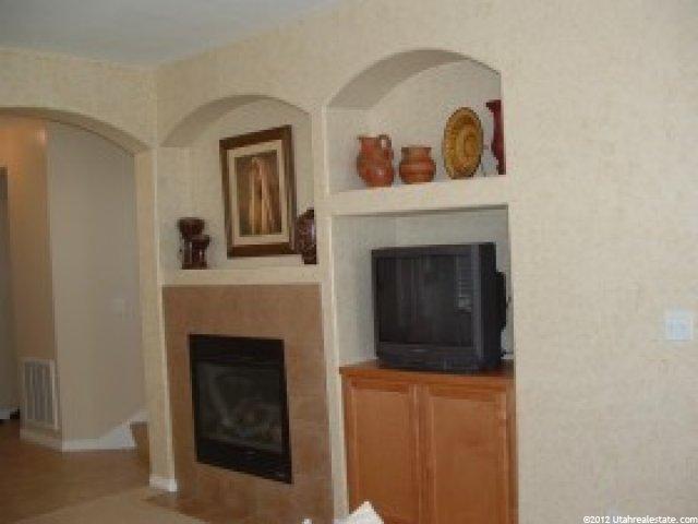 264 Birmingham Ln, North Salt Lake, UT 84054 — photo 5