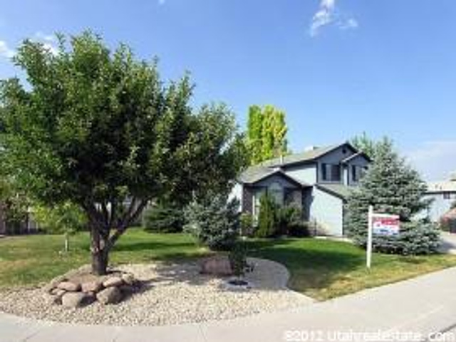 5340 W Crus Corvi Rd, West Jordan, UT 84084