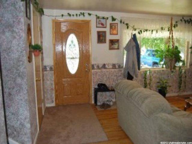 587 E 100 S, Hyrum, UT 84319 — photo 2