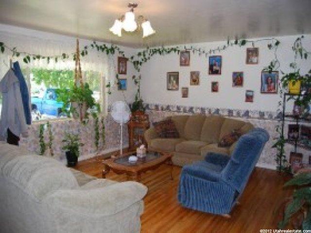 587 E 100 S, Hyrum, UT 84319 — photo 3