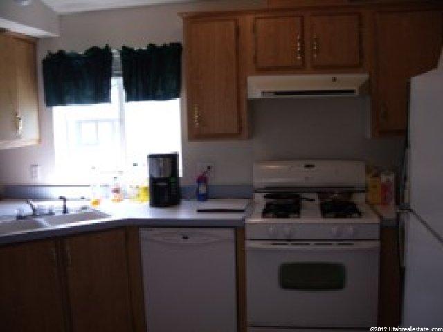 653 E Main St, Grantsville, UT 84029 — photo 5