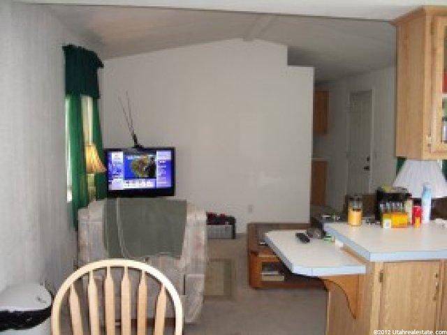 653 E Main St, Grantsville, UT 84029 — photo 7
