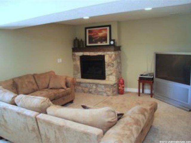 2546 Lincoln Ln, Holladay, UT 84124 — photo 11