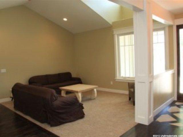 2546 Lincoln Ln, Holladay, UT 84124 — photo 3