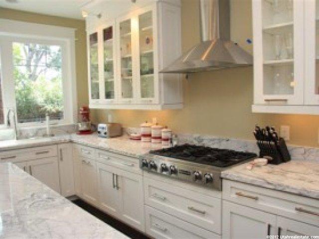2546 Lincoln Ln, Holladay, UT 84124 — photo 6