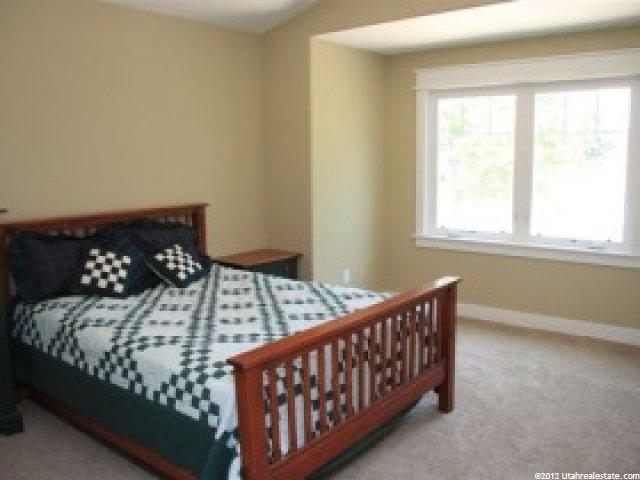 2546 Lincoln Ln, Holladay, UT 84124 — photo 9