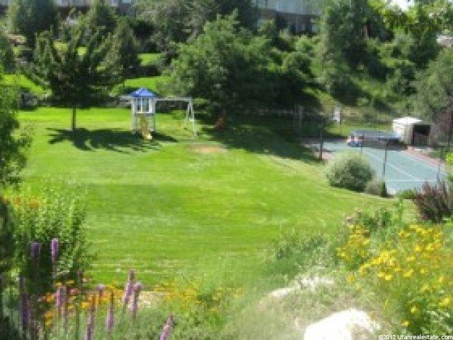 915 Edgewood Dr, South Ogden, UT 84403 — photo 11