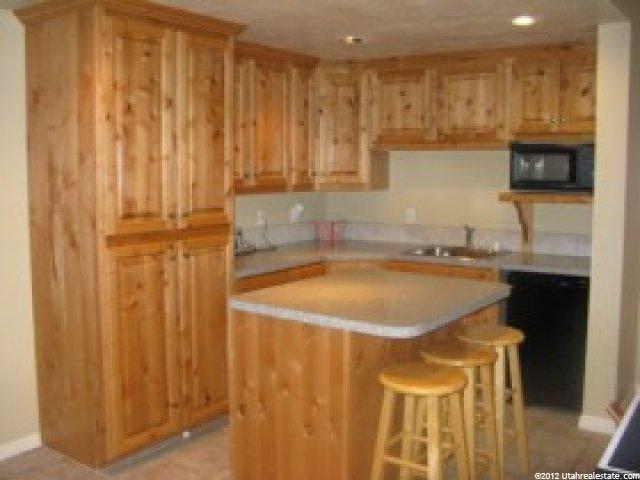 915 Edgewood Dr, South Ogden, UT 84403 — photo 3
