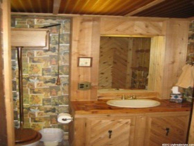 5523 S 3000 W, Roy, UT 84067 — photo 7