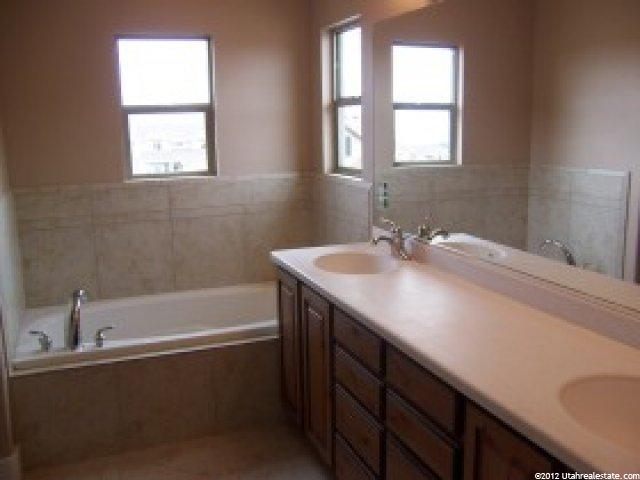 8001 Wickford Way, West Jordan, UT 84088 — photo 9