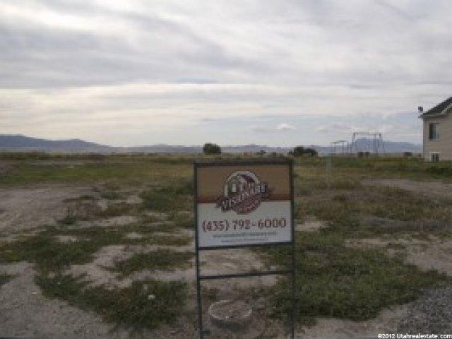 621 S 150 W #18, Hyde Park, UT 84318 — photo 2